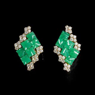 A Pair of Chrysopras Diamond Earrings