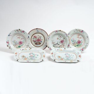 A Set of 4 Plates and 2 Dishes