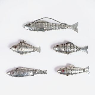 A Set of 5 Small Besomin Cans in Shape of Fishes