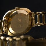 Herren-Armbanduhr 'Golden Ellipse Blue Dial' mit Gold-Armband - Bild 2