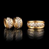 Brillant-Ring mit passendem Paar Creolen