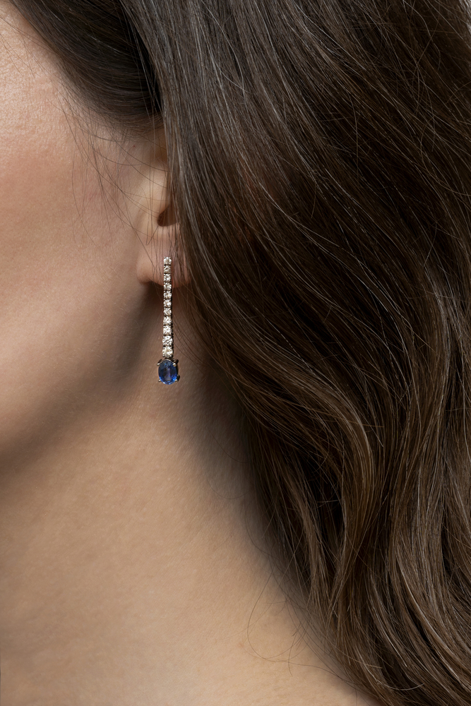 A Pair of Diamond Sapphire Earpendants - image 2