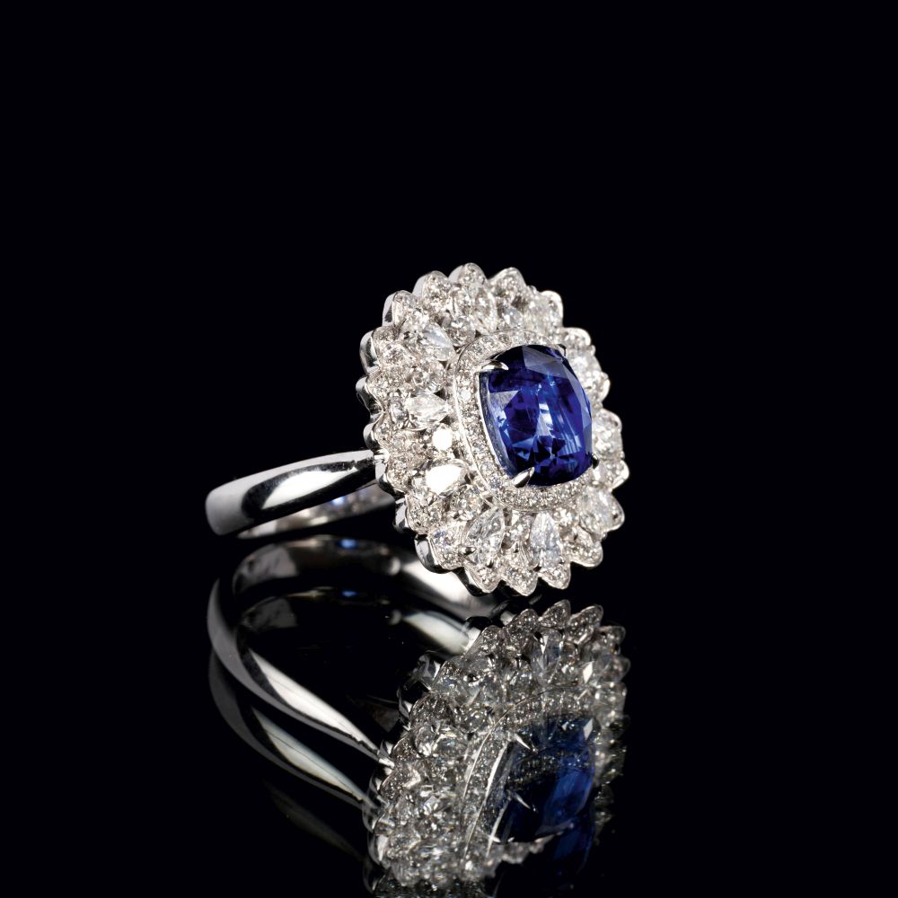 A Sapphire Diamond Ring - image 2