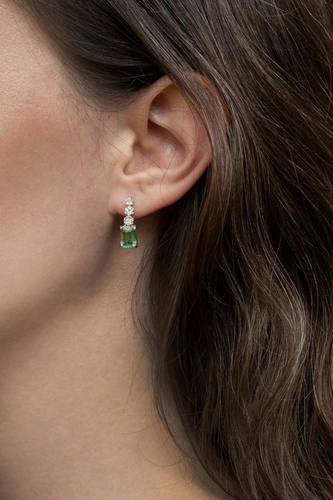 A Pair of Emerald Diamond Earpendants - image 2