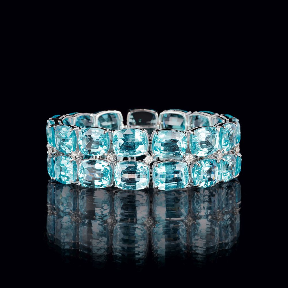 A Colourful Topas Diamond Bracelet