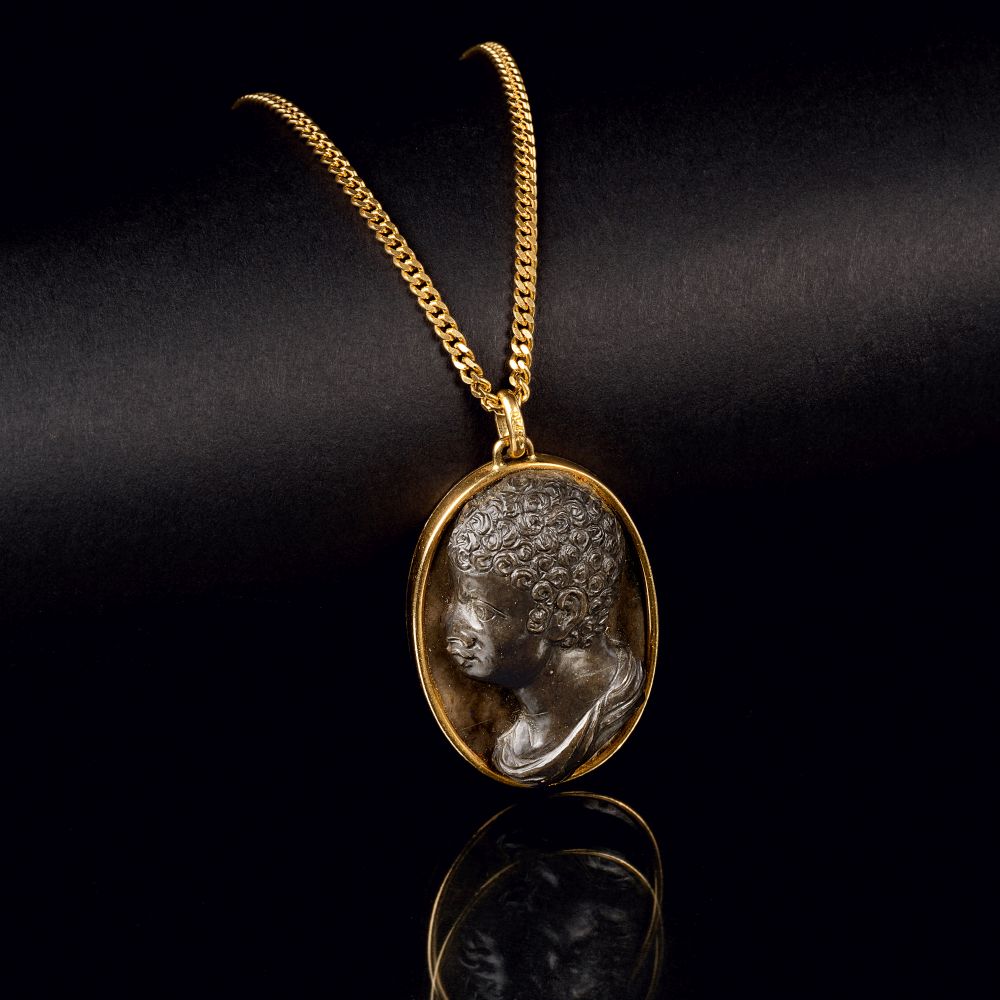 A Renaissance Cameo Pendant 'Portrait' on Necklace