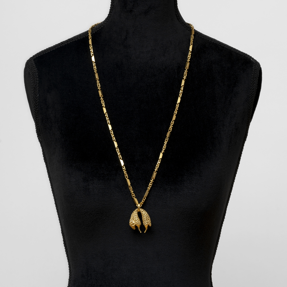 A Pendant 'Toison d'Or' on long Gold Necklace - image 2