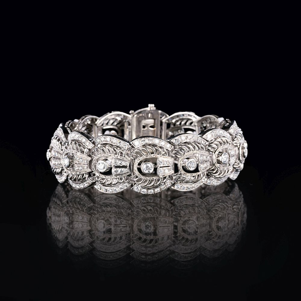 A highcarat, fine white Diamond Bracelet