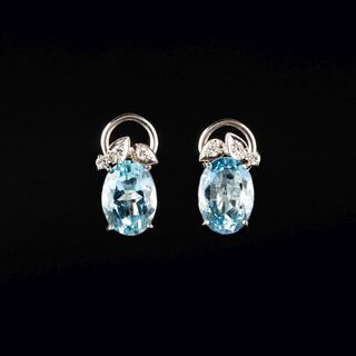 A Pair of Aquamarine Earclips