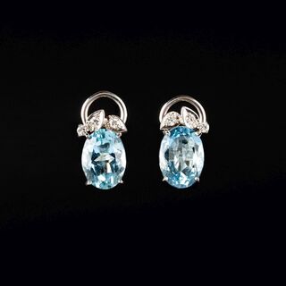 A Pair of Aquamarine Earclips