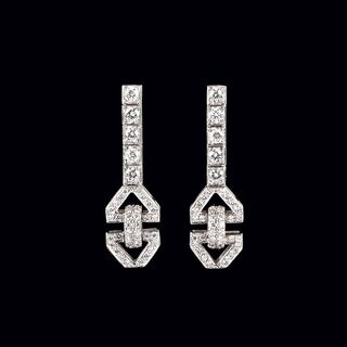 A Pair of Diamond Earpendants in the Style of Art-déco