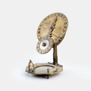 Equatorial Minute Sundial