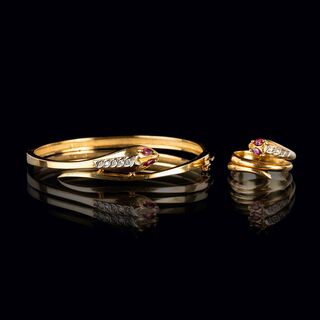 Armreif und Ring 'Schlange' mit Rubin- und Brillantbesatz