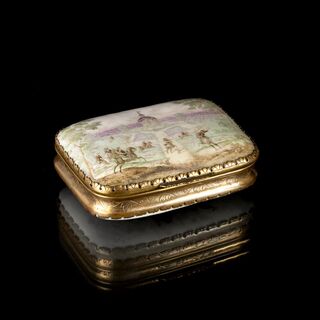 An Enamelled Snuff Box with Hunting Scene