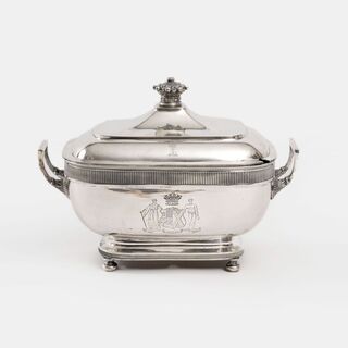 Große George III Deckelterrine