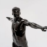 A Discus Thrower - image 3
