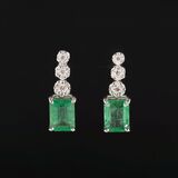 A Pair of Emerald Diamond Earpendants - image 1