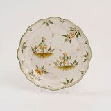 A Pair of Faience Plates with Chinoiseries - image 2