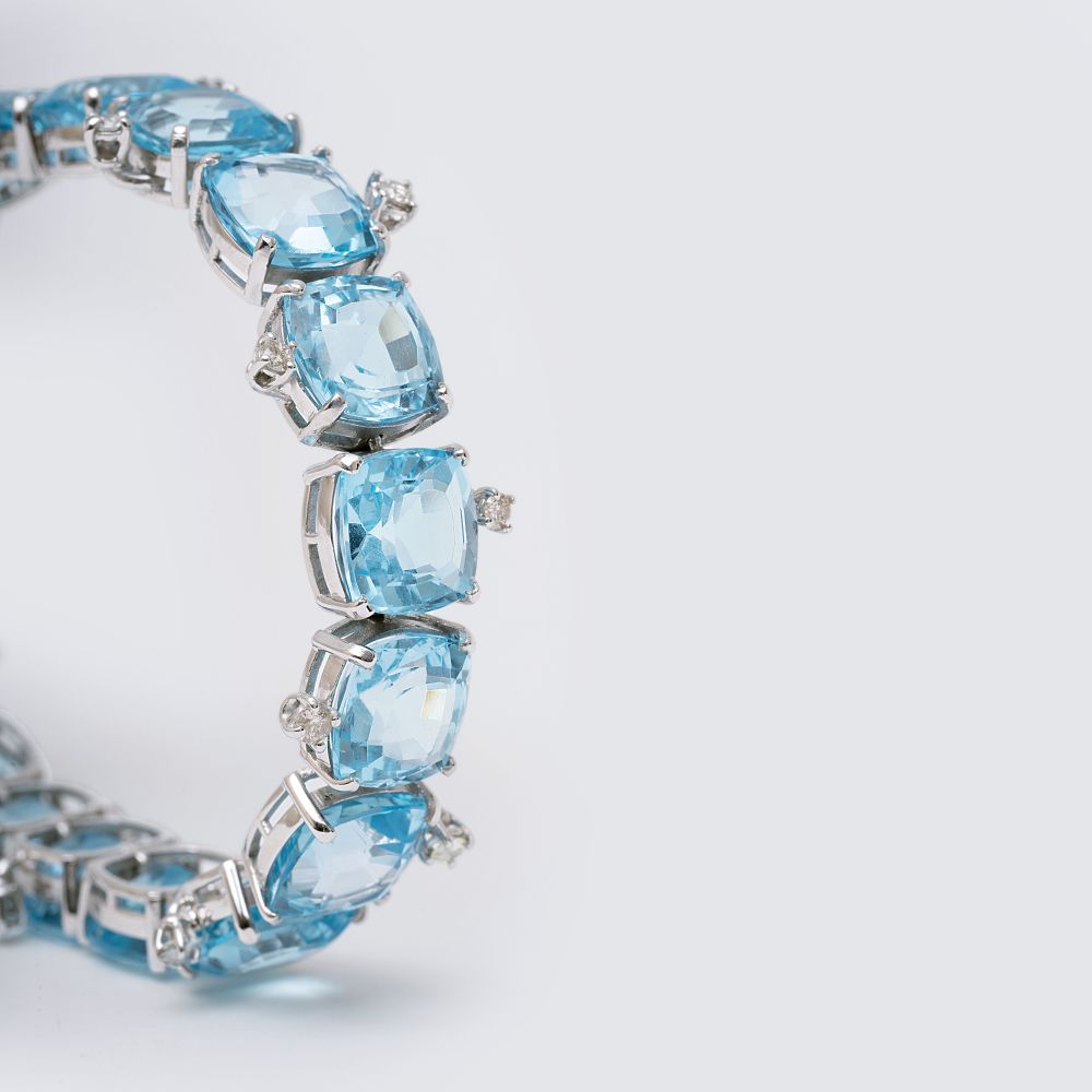 A highcarate Topaz Bracelet
