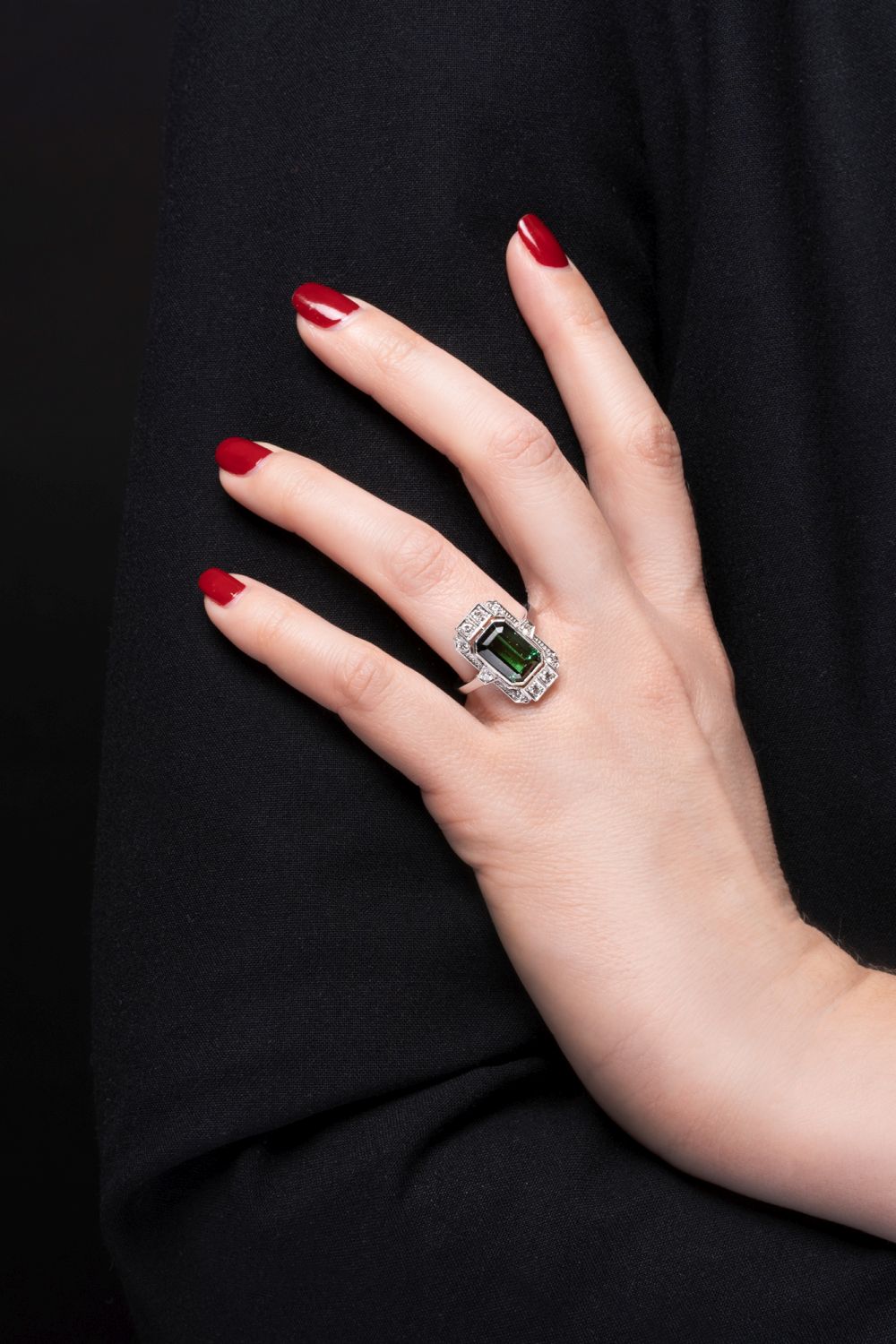 An Art-déco Tourmaline Diamond Ring - image 2