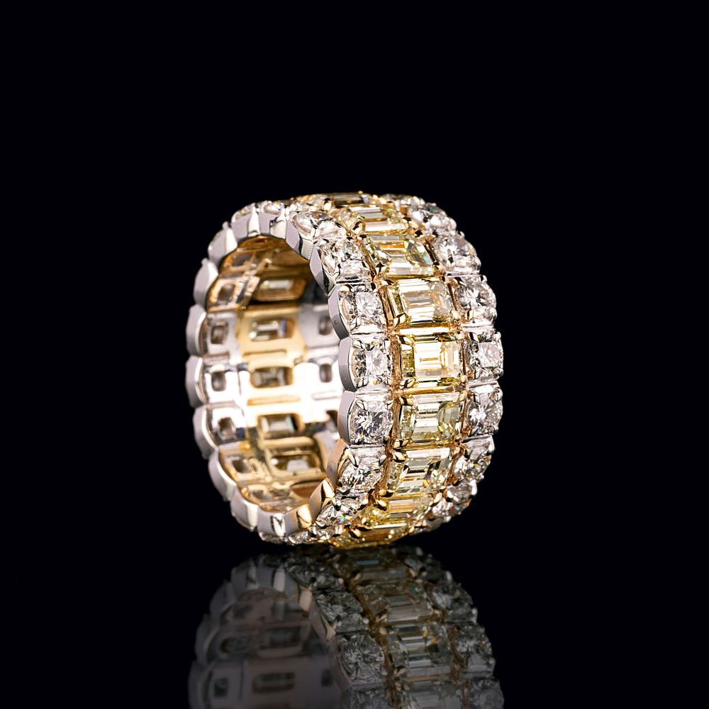 A highcarat Diamond Ring A highcarat Diamond Ring
