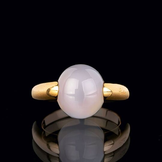 A Moonstonr Ring