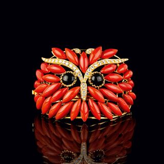 An extraordinary Coral Bangle Bracelet 'Bracciale Civetta Coralli'