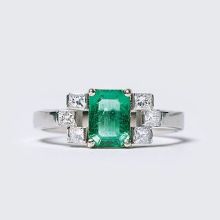 Emerald Diamond Ring