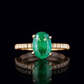 An Emerald Diamond Ring