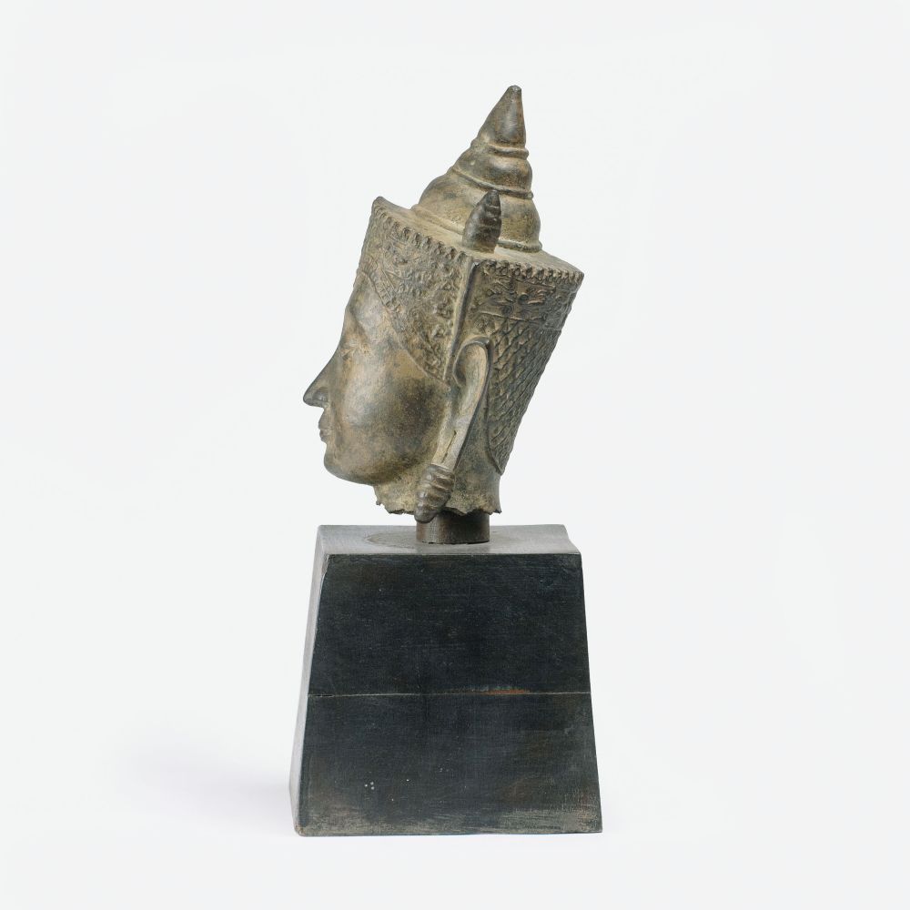 A Head of Buddha Paré - image 2