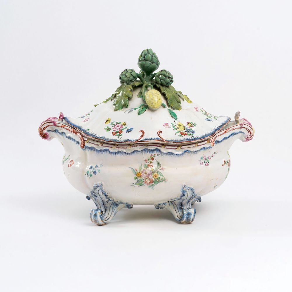 A Large Splendid Faience Tureen A Large Splendid Faience Tureen