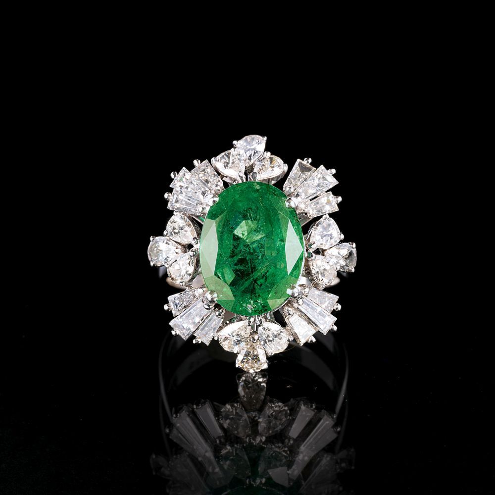 A High Carat Emerald Diamond Ring - image 2