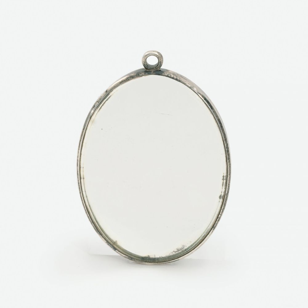 Miroir ovale 'T TE' as Pendant - image 2