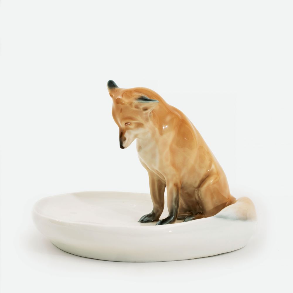 A Fox on a Bowl