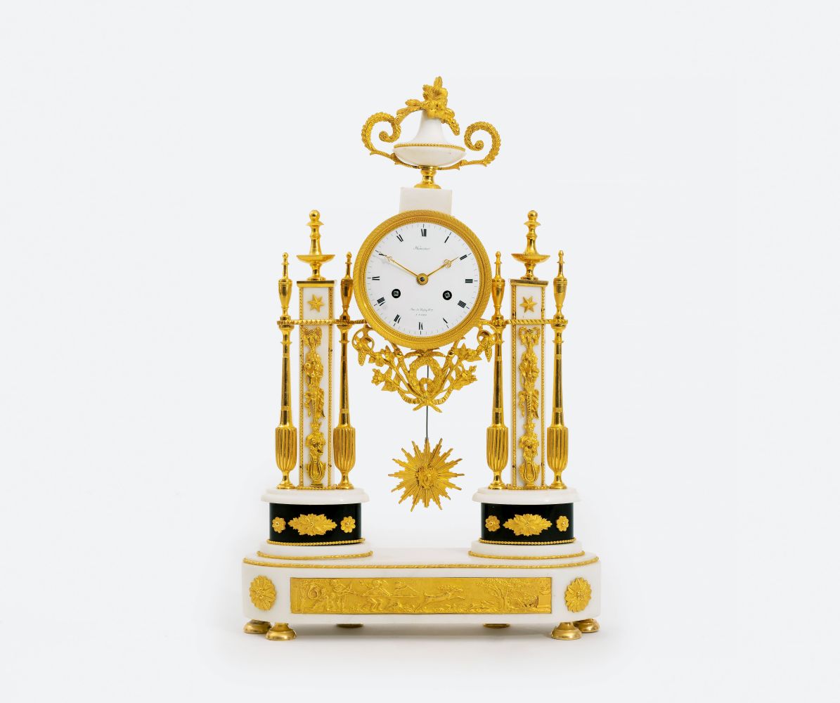 Hunziker, ab 1800 in Paris tätig - Feine Empire-Pendule 'Portique à la grecque' Feine Empire-Pendule 'Portique à la grecque'