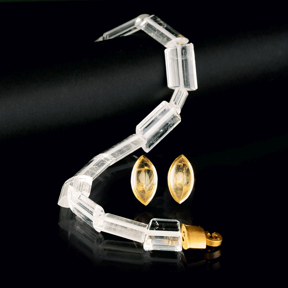 A modern Rockcrystal Necklace with Earclips