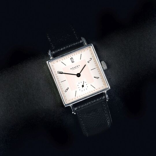 A Gentlemen's Wristwatch 'Tetra'