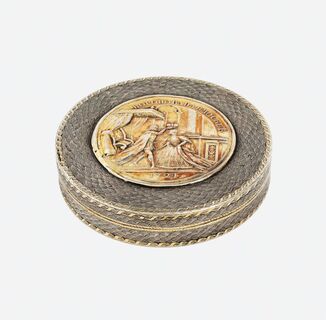 Russische Bonbonnière mit Medaillon 'Die Krönung der Katharina I. von Russland 1724'