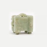 Archaisches Räuchergefäß aus hellgrüner Jade - Bild 1