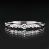 Platin-Armreif mit fein-weißem, hochkarätigem Diamant-Besatz - Bild 1