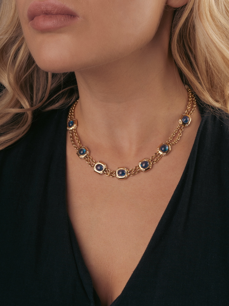 A colour-fine Sapphire Necklace with Diamonds - image 2