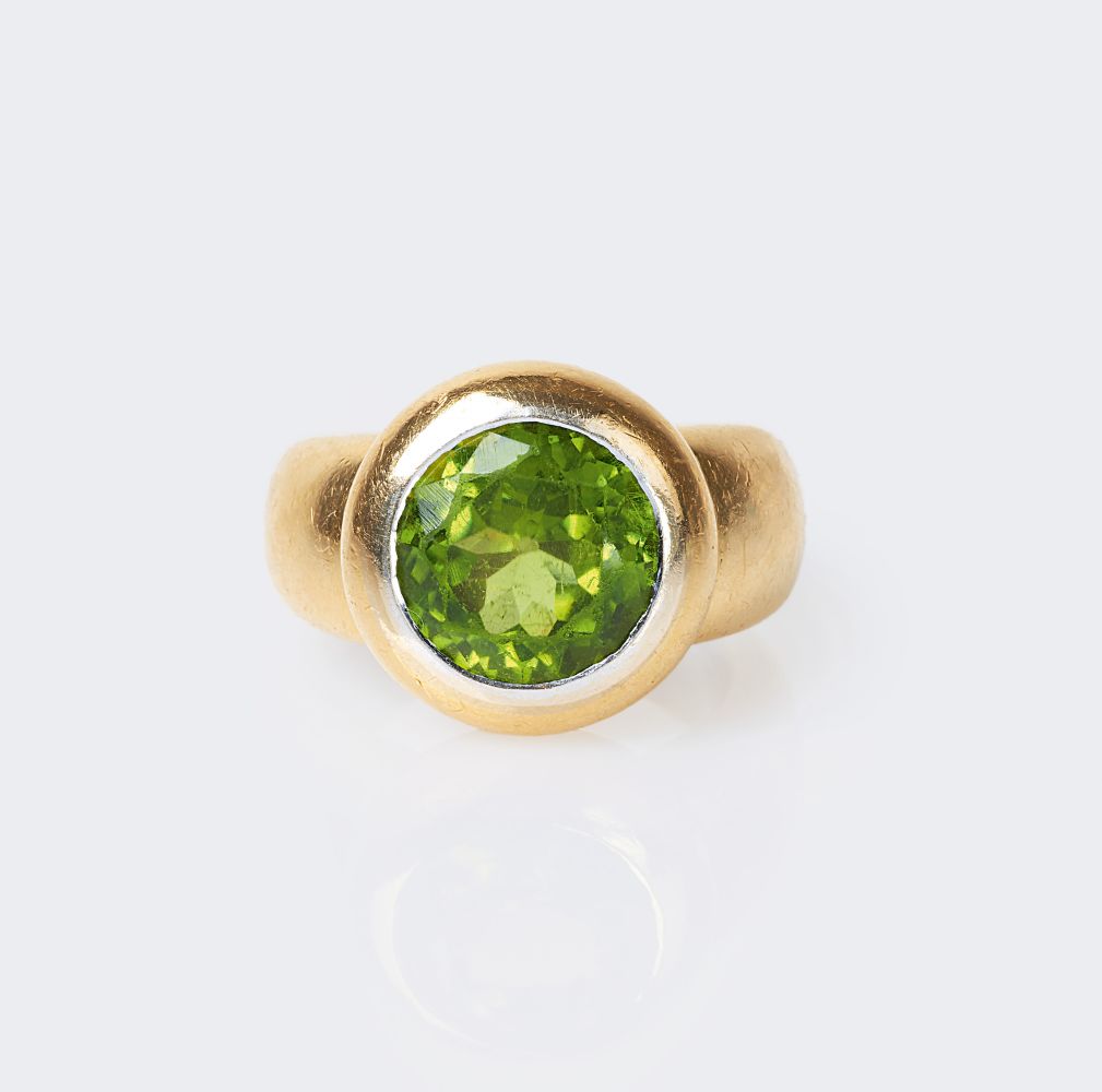 Peridot-Ring