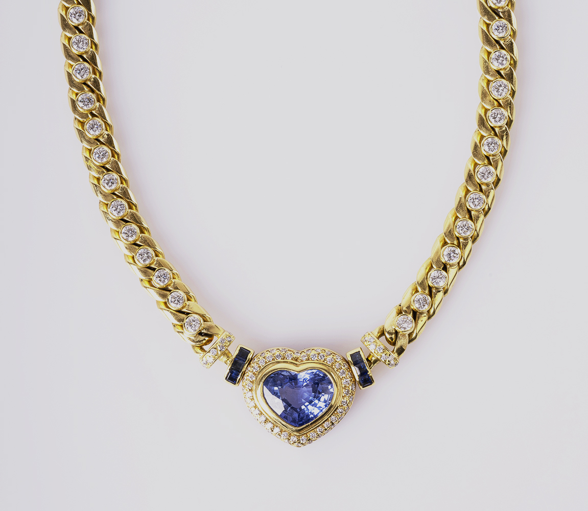 An extraordinary Diamond Necklace with Sapphire Heart - image 2