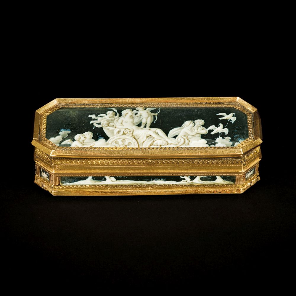 A Gold Snuffbox with Miniature Painting by J.J. de Gault