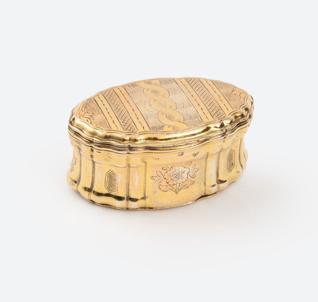 A Louis XVI Snuff Box A Louis XVI Snuff Box