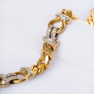 A Curb Chain Bracelet with Diamonds