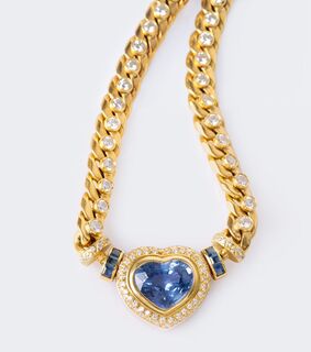 An extraordinary Diamond Necklace with Sapphire Heart
