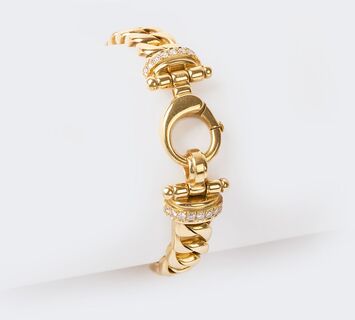 A Gold Diamond Tank Chain Bracelet