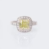 Fancy-Diamant-Ring mit Brillant-Besatz - Bild 1