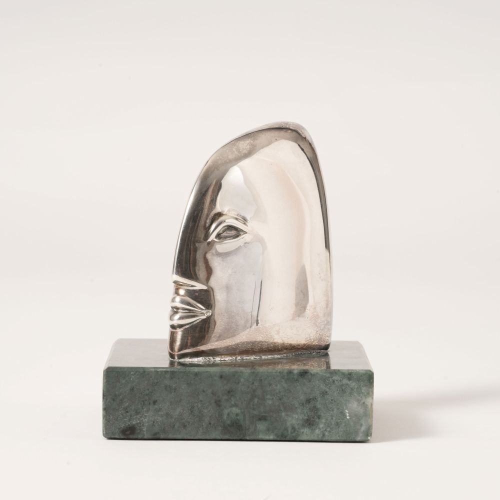 Falko Hamm - A Small Head in Profile A Small Head in Profile